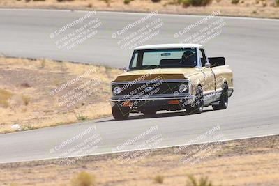 media/Oct-25-2025-West Coast Racing (Sat) [[9fdcbcd09c]]/Novice group/Turn 2/